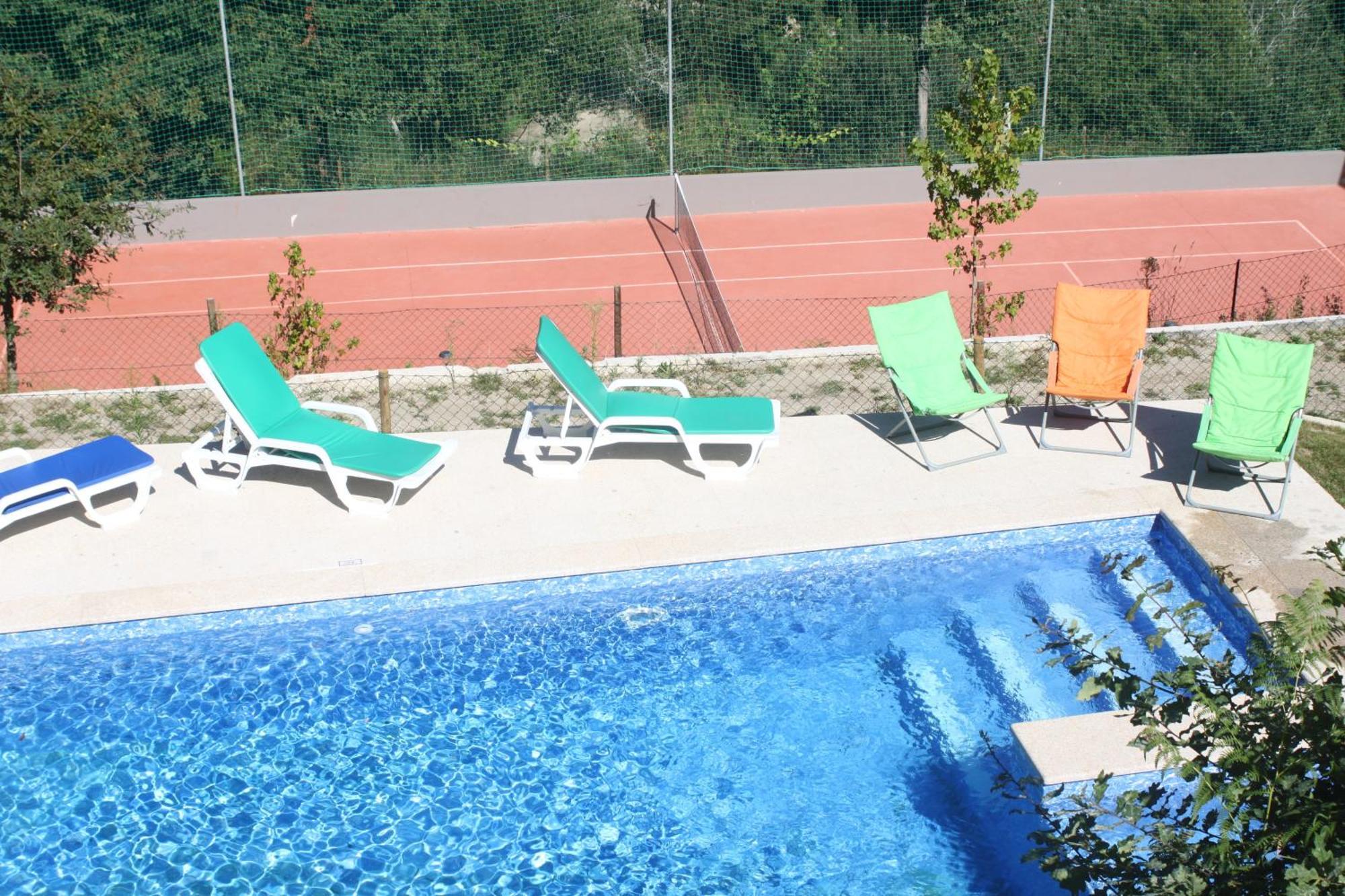Encostas Da Torre Guest House Terras de Bouro Exterior photo