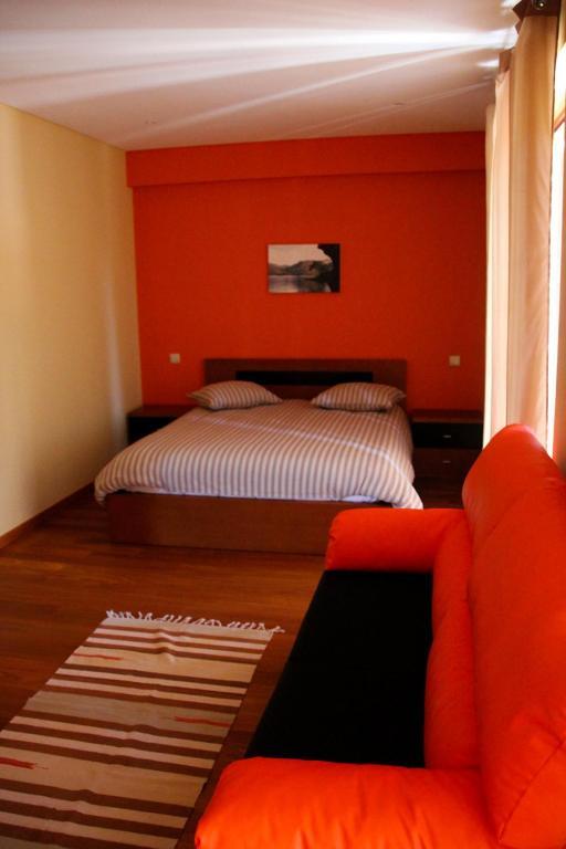 Encostas Da Torre Guest House Terras de Bouro Room photo