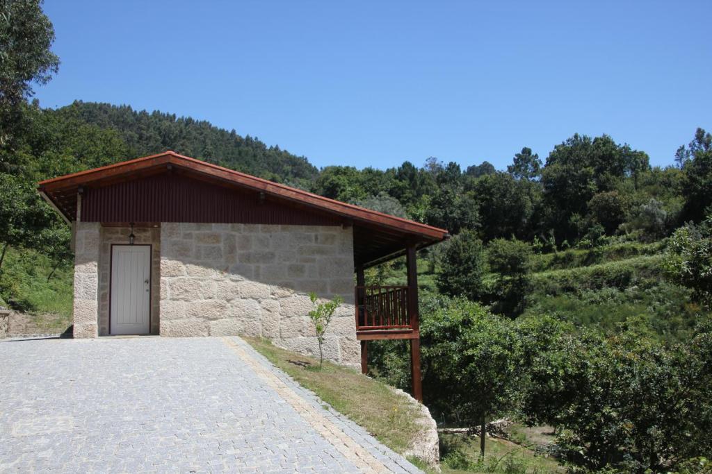Encostas Da Torre Guest House Terras de Bouro Room photo